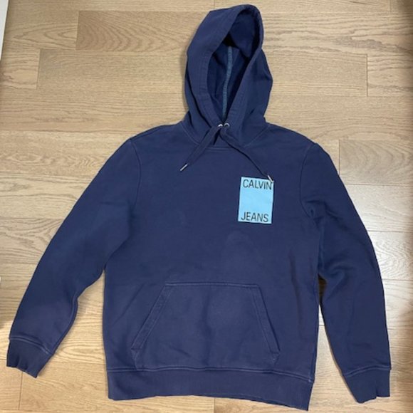 Calvin Klein Jeans Sweatshirt - Picture 2 of 6